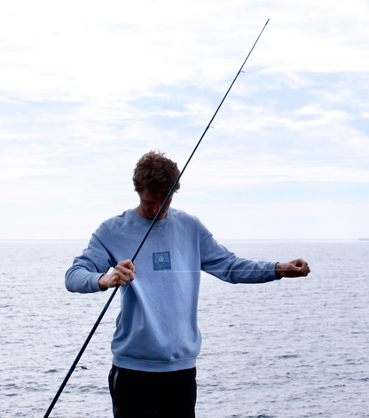 Gone fishin´ crewneck