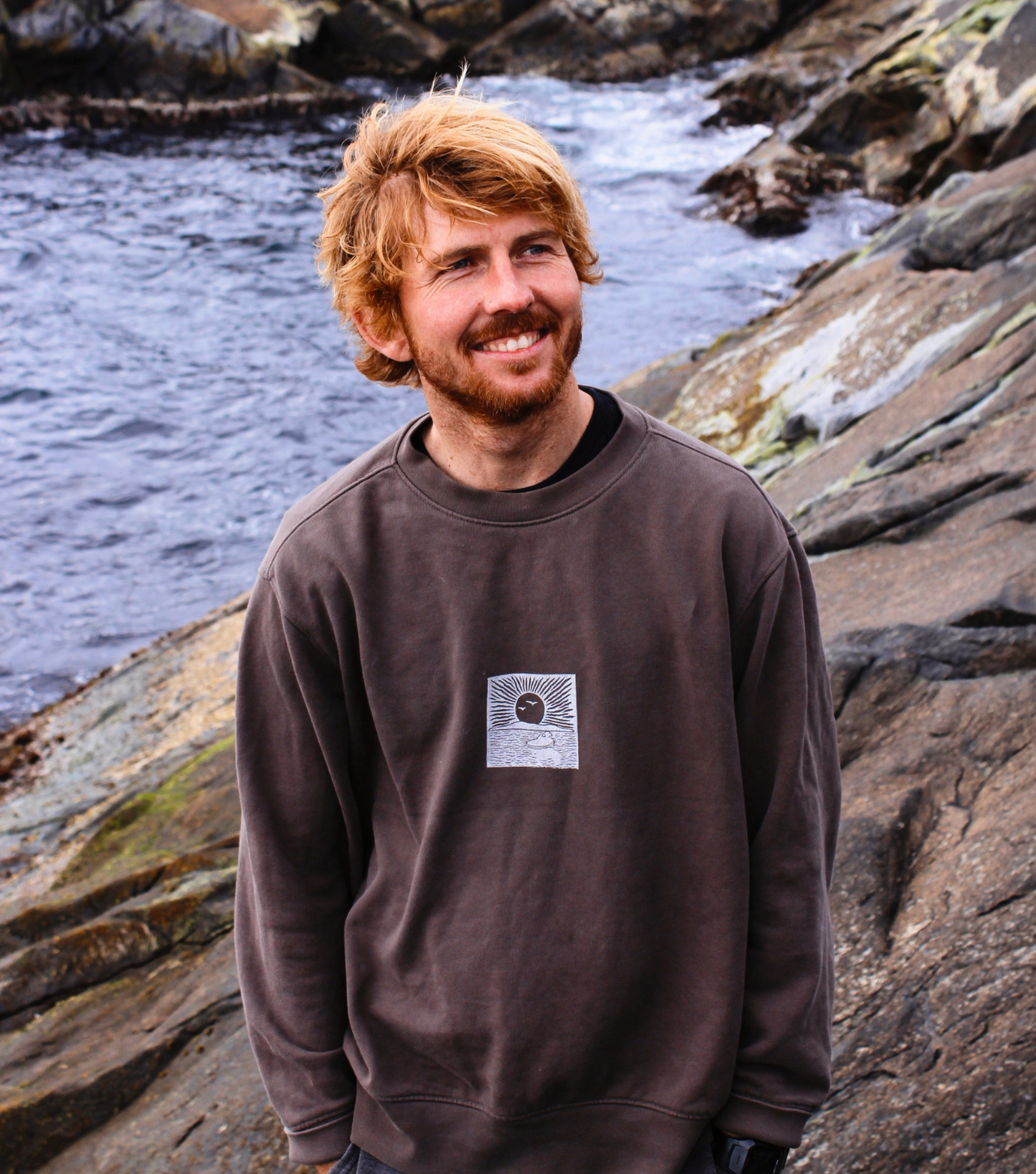 Gone fishin´ crewneck