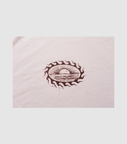 Retro sunset tee